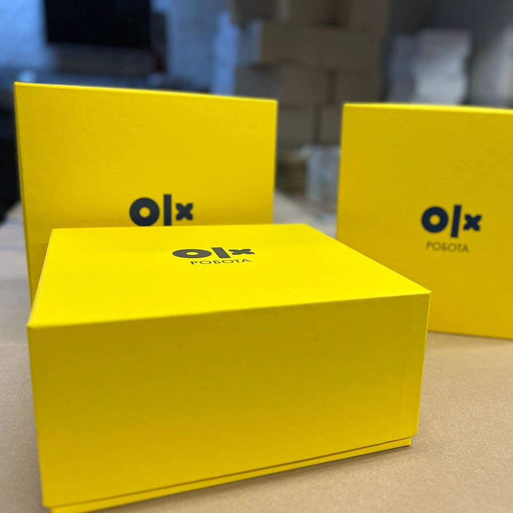 Желтые коробки для корпоративных подарков OLX оптом