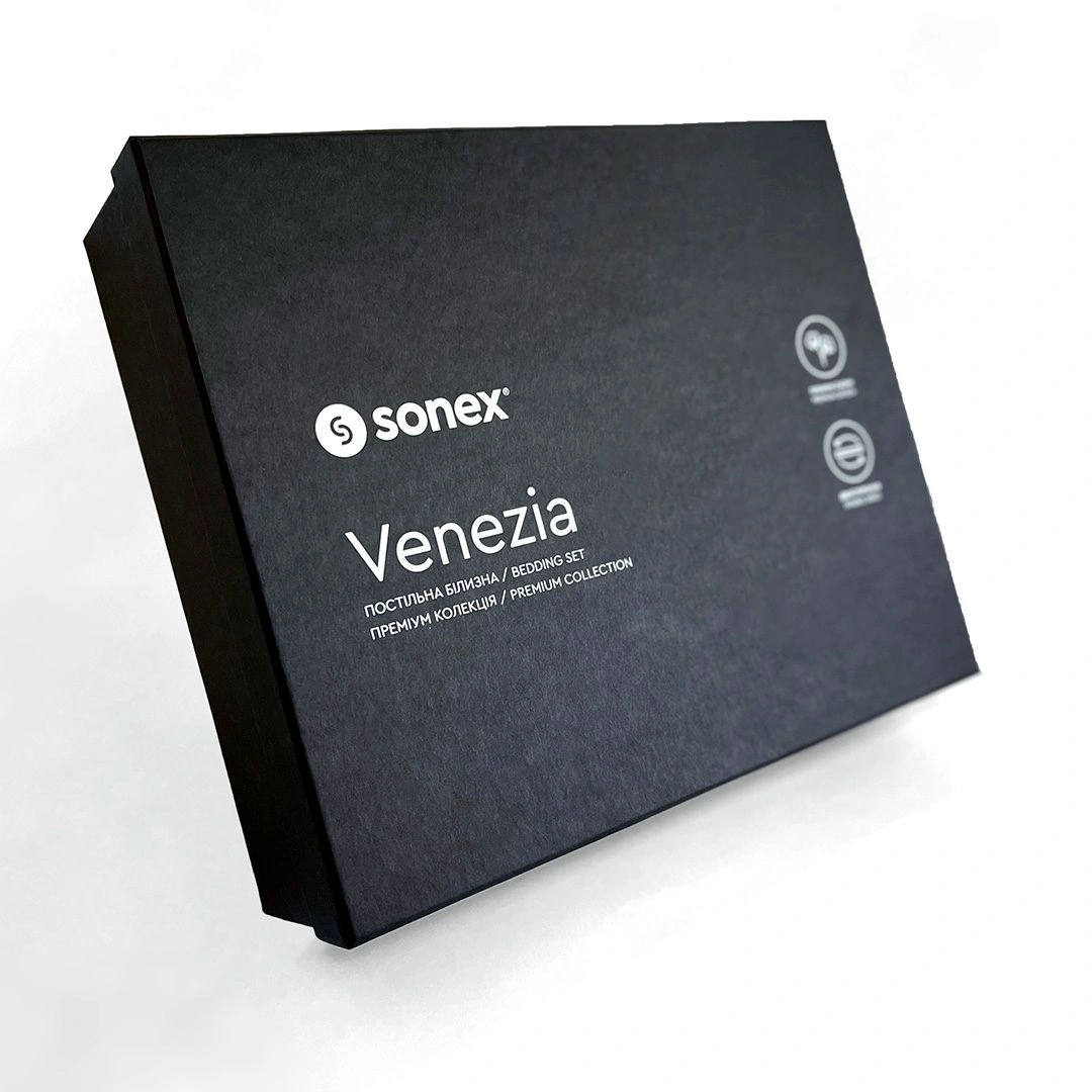 Чорні коробки з логотипом Sonex