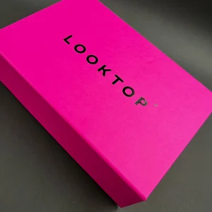 Рожеві коробки з логотипом Looktop