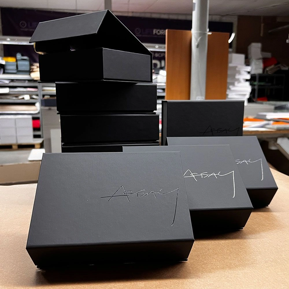 Упаковка для косметики на магнітах Aqsay