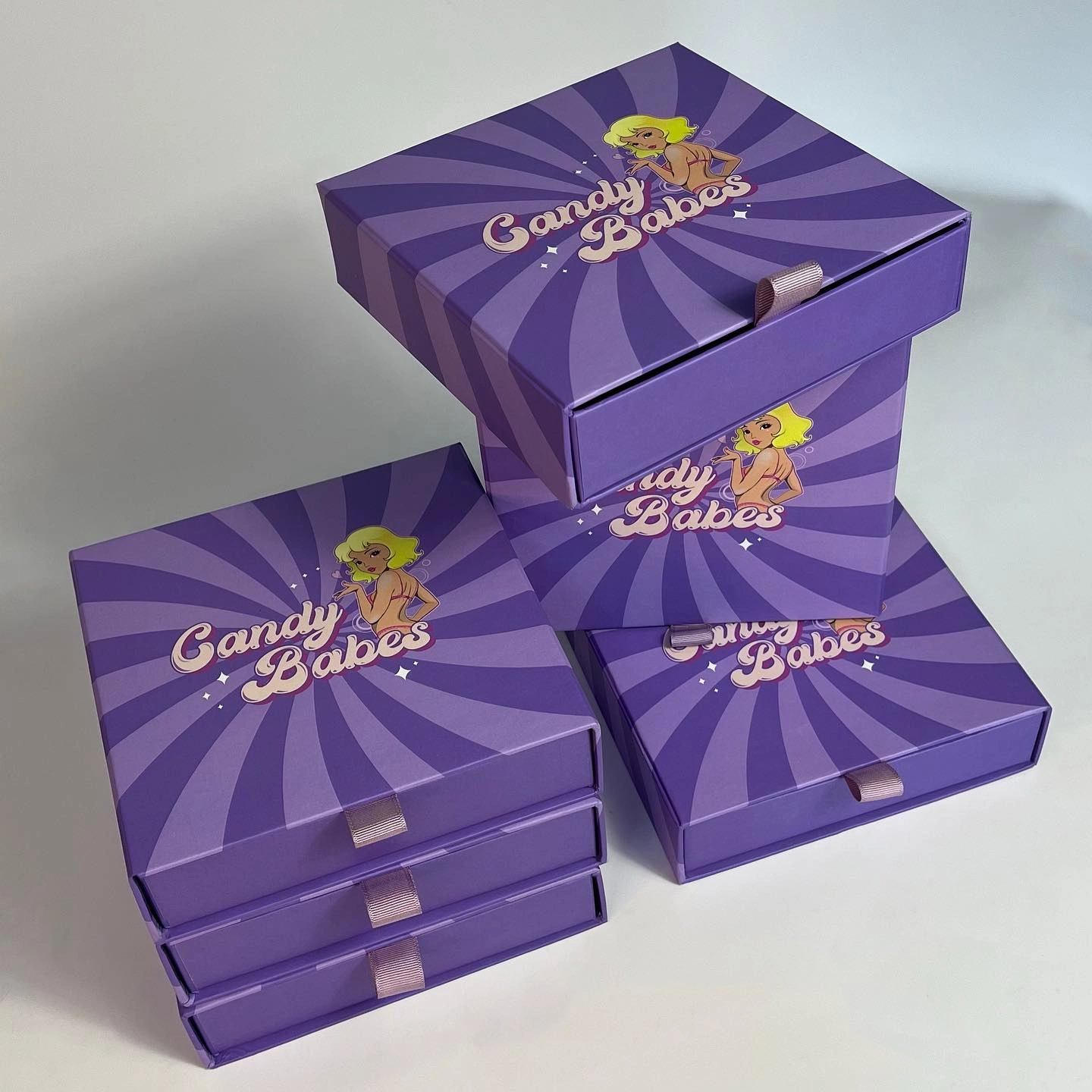 Фіолетові висувні коробки Candy Babes оптом