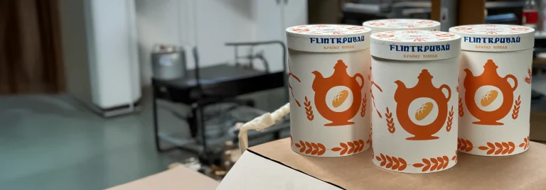 Шляпні коробки