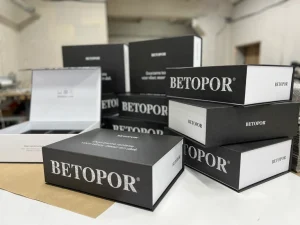 Коробки на магнітах для компанії BETOPOR