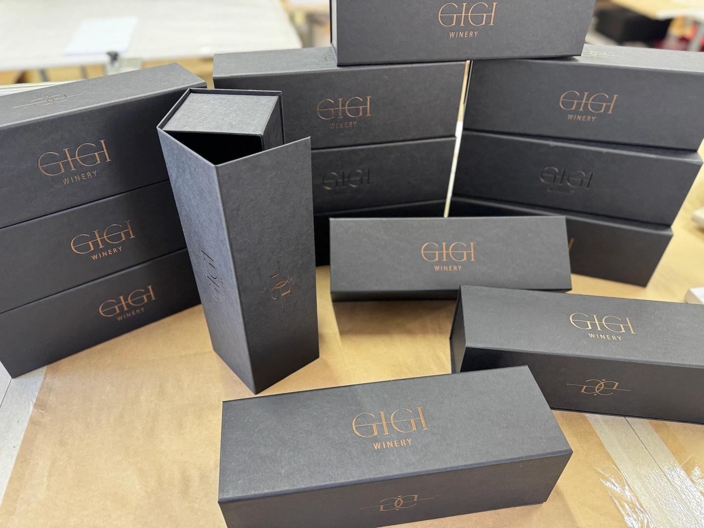 Подарункова упаковка для пляшки вина GIGI