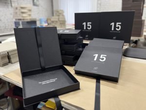 Коробки для подарунків Nesmashnui