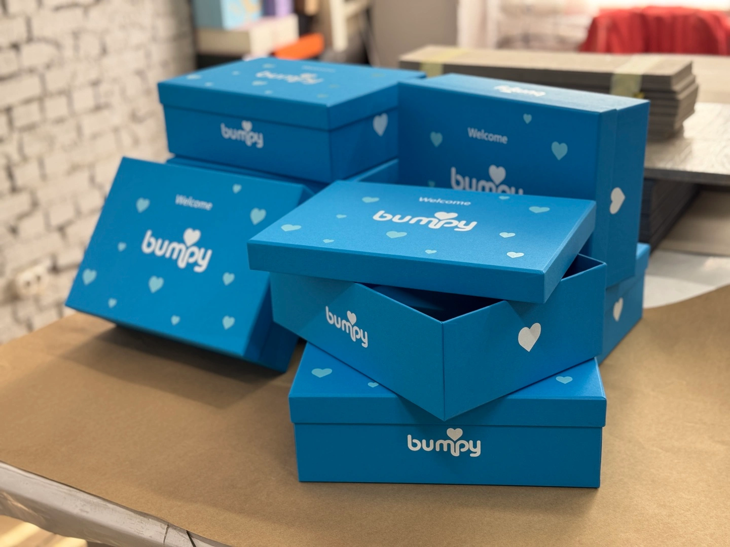 Блакитні подарункові упаковки з логотипом Bumpy опт