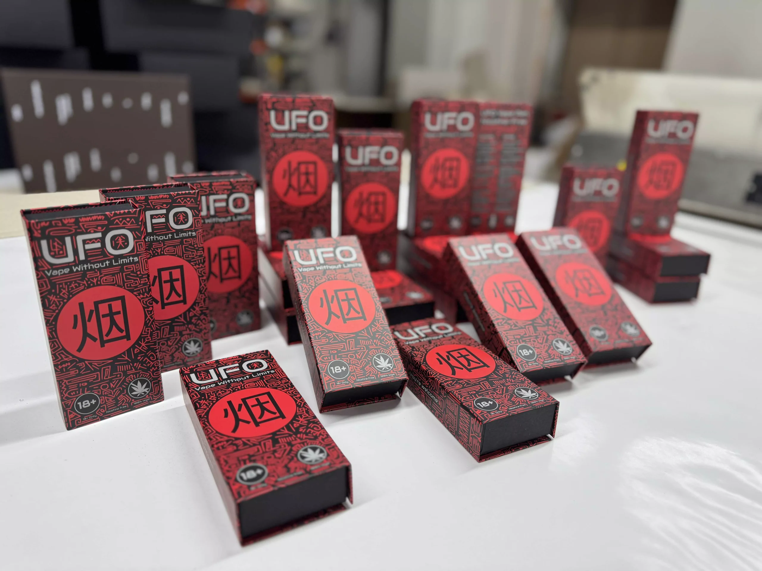 Коробки для пакування вейпів UFO