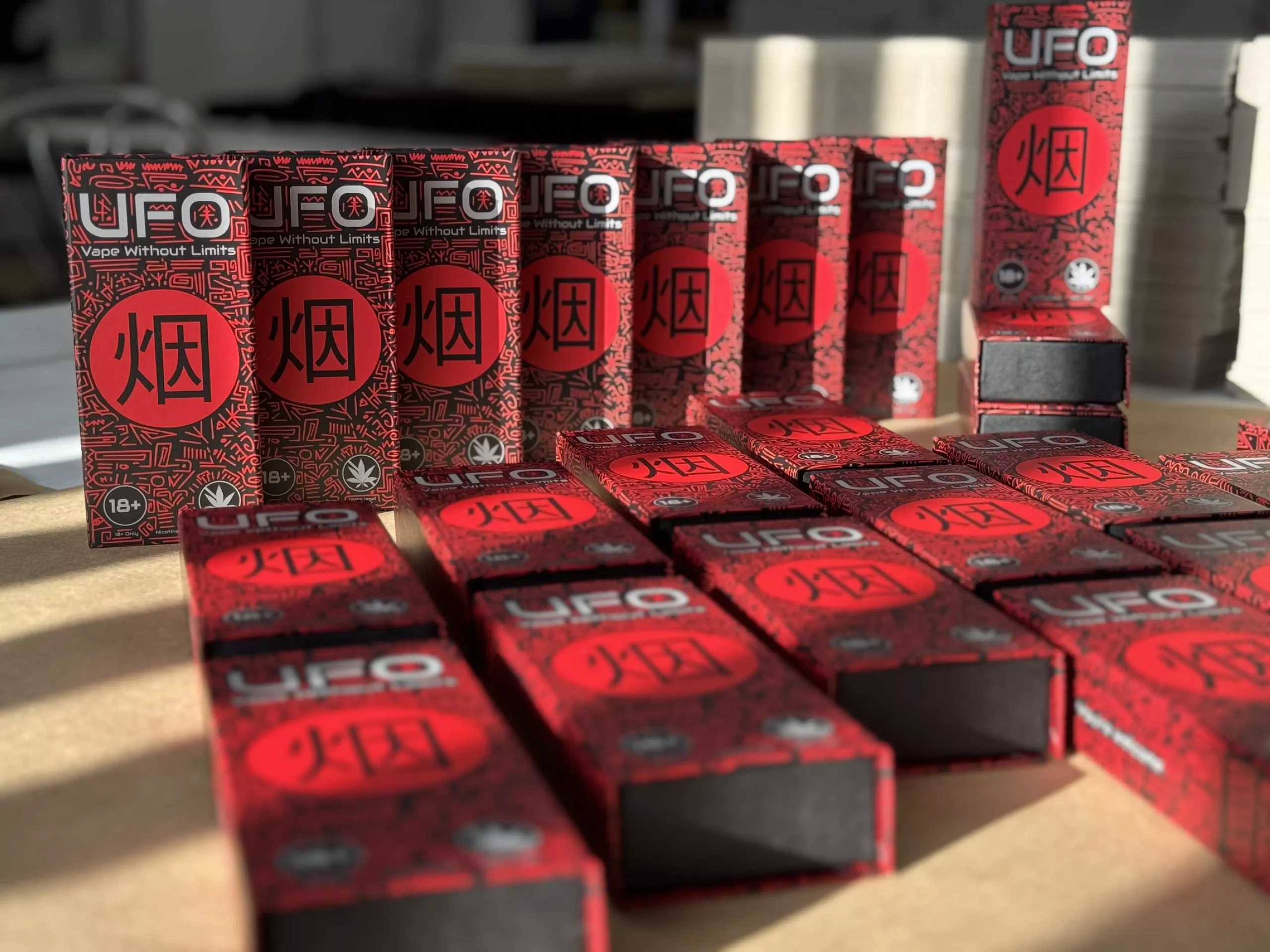 Коробки для пакування вейпів UFO