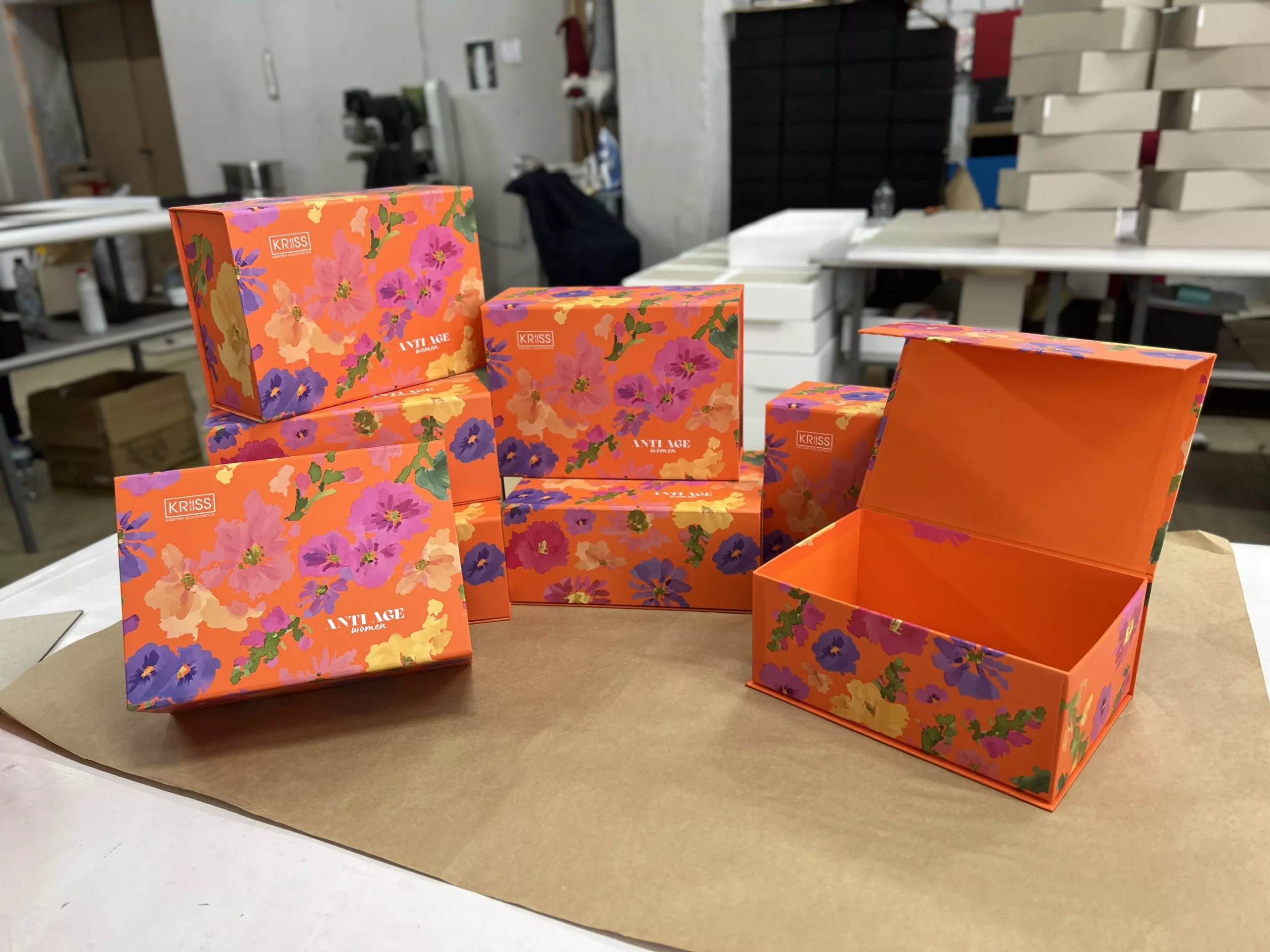 Коробки для пакування косметики