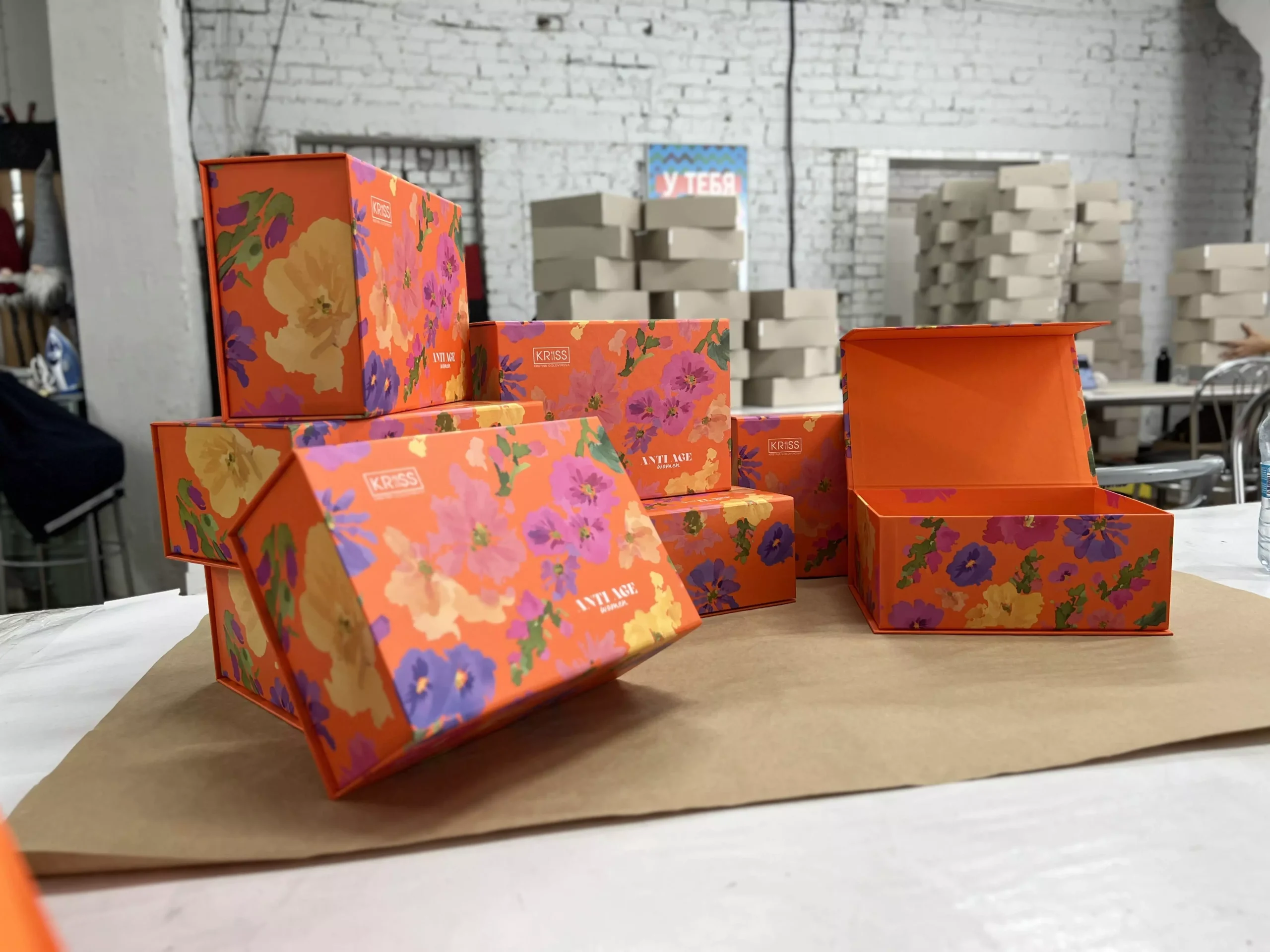 Коробки для пакування косметики