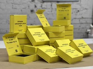 Коробки на магніті для пакування запрошень