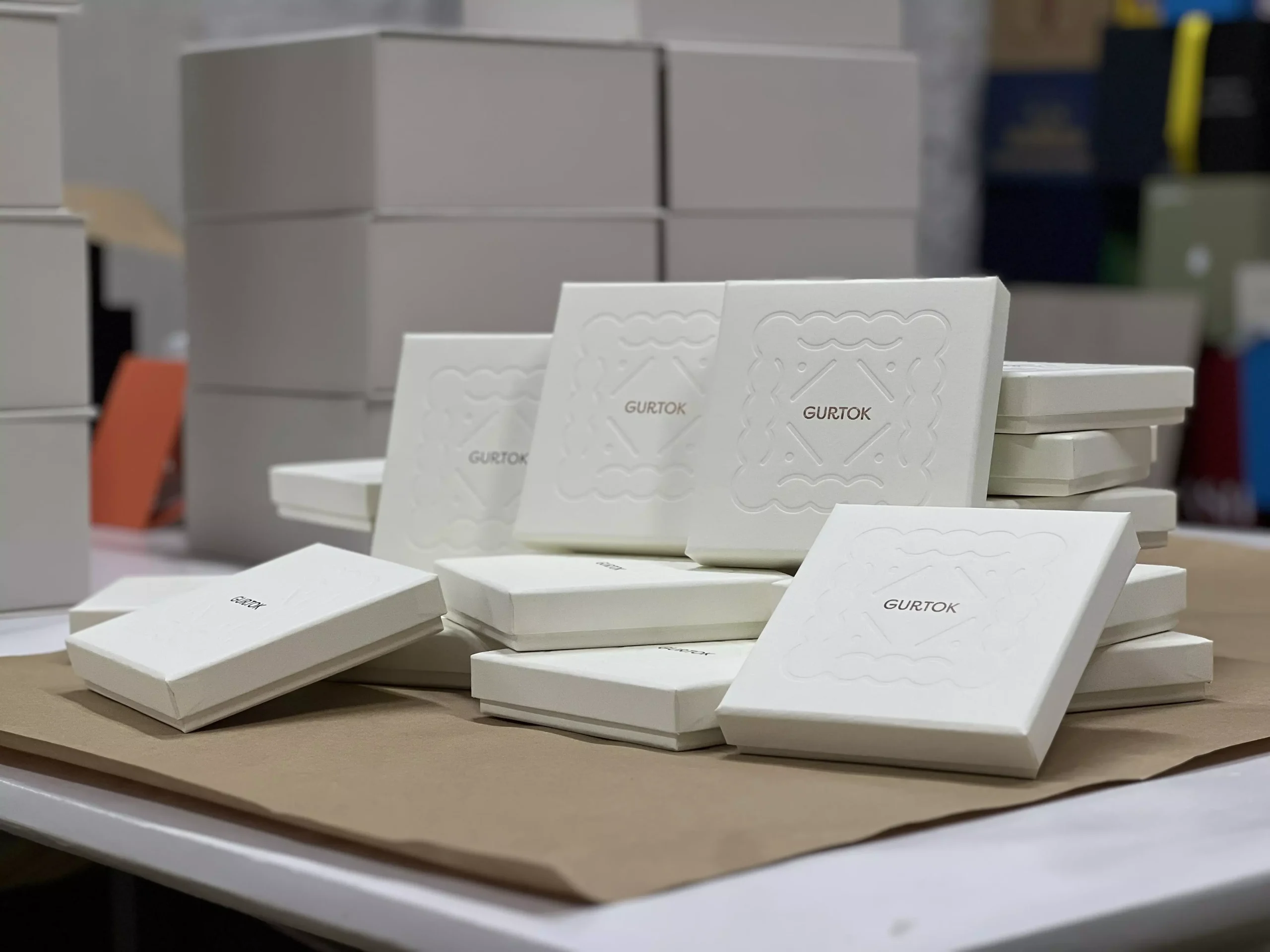 Пакувальні коробки для підставок під свічки GURTOK