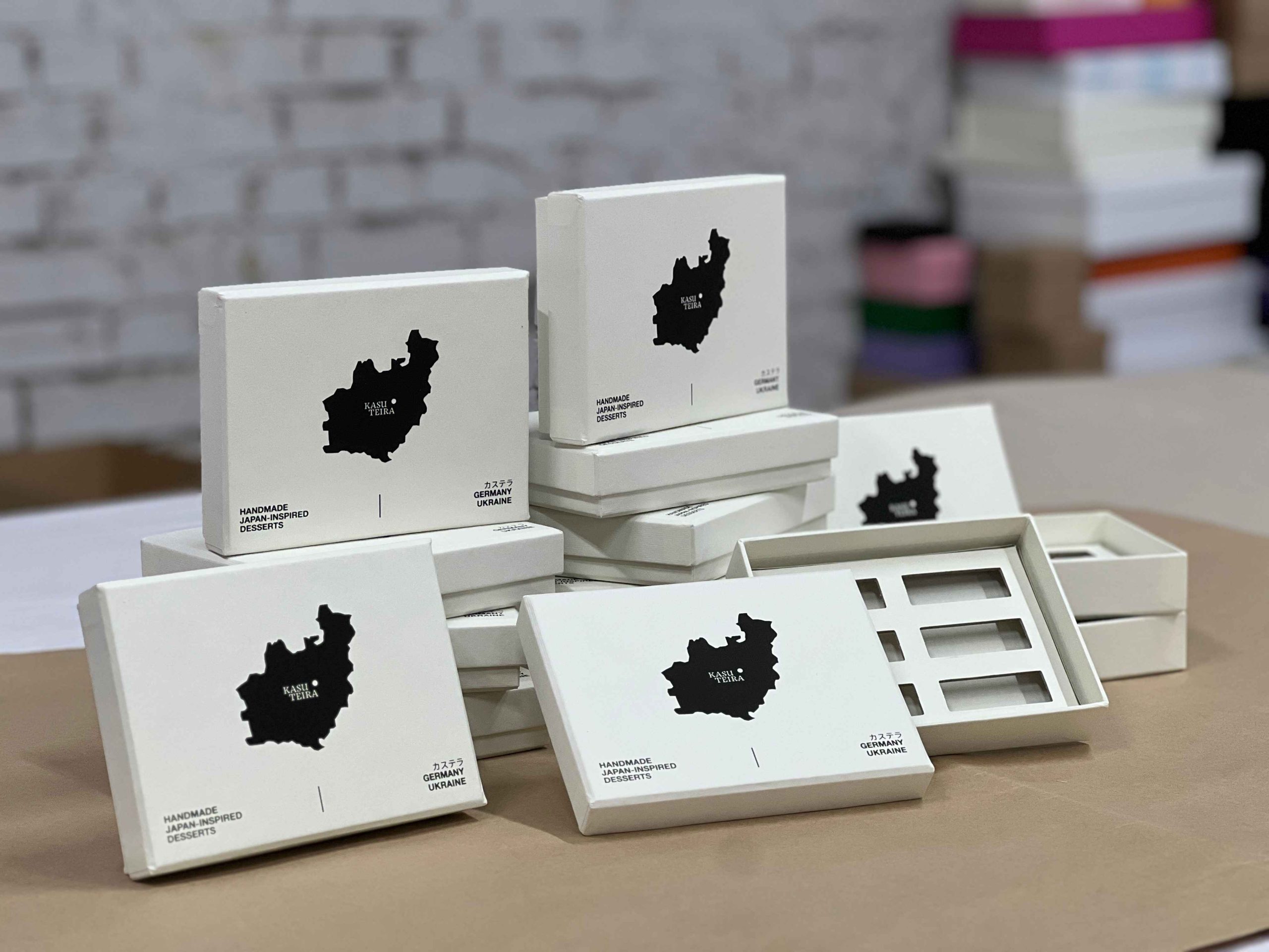 Коробки для цукерок з ложементом для Kasuteira 3