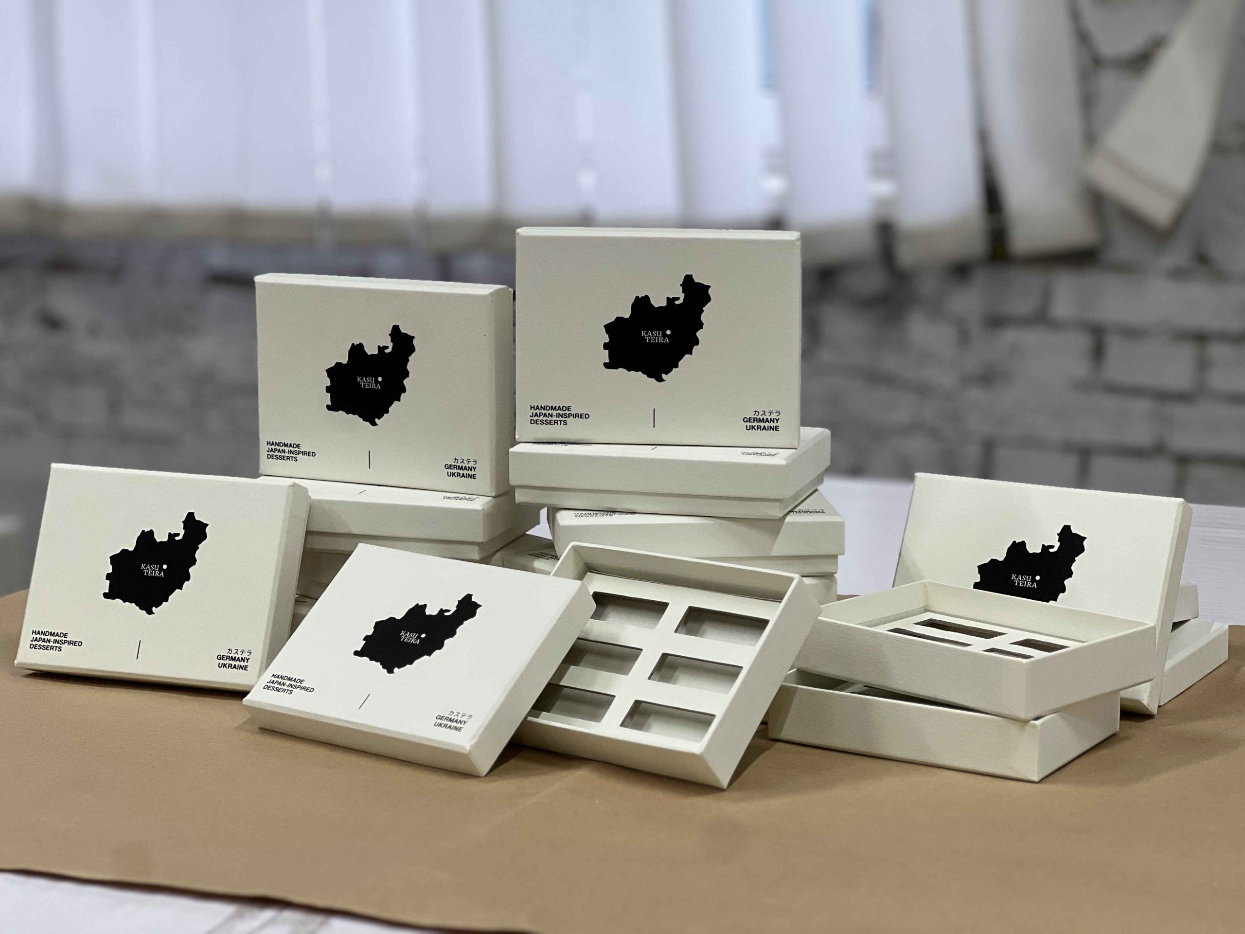 Коробки для цукерок з ложементом для Kasuteira 4
