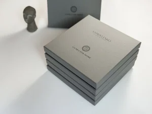 Стос сірих коробок кришка-дно Ganka For Home для тарілок